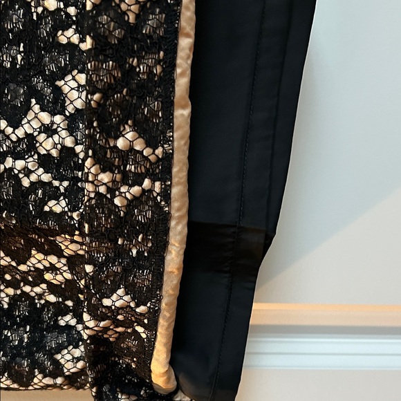 Talbots Chic Black Lace Women's Pencil Skirt - Picture 3 of 7